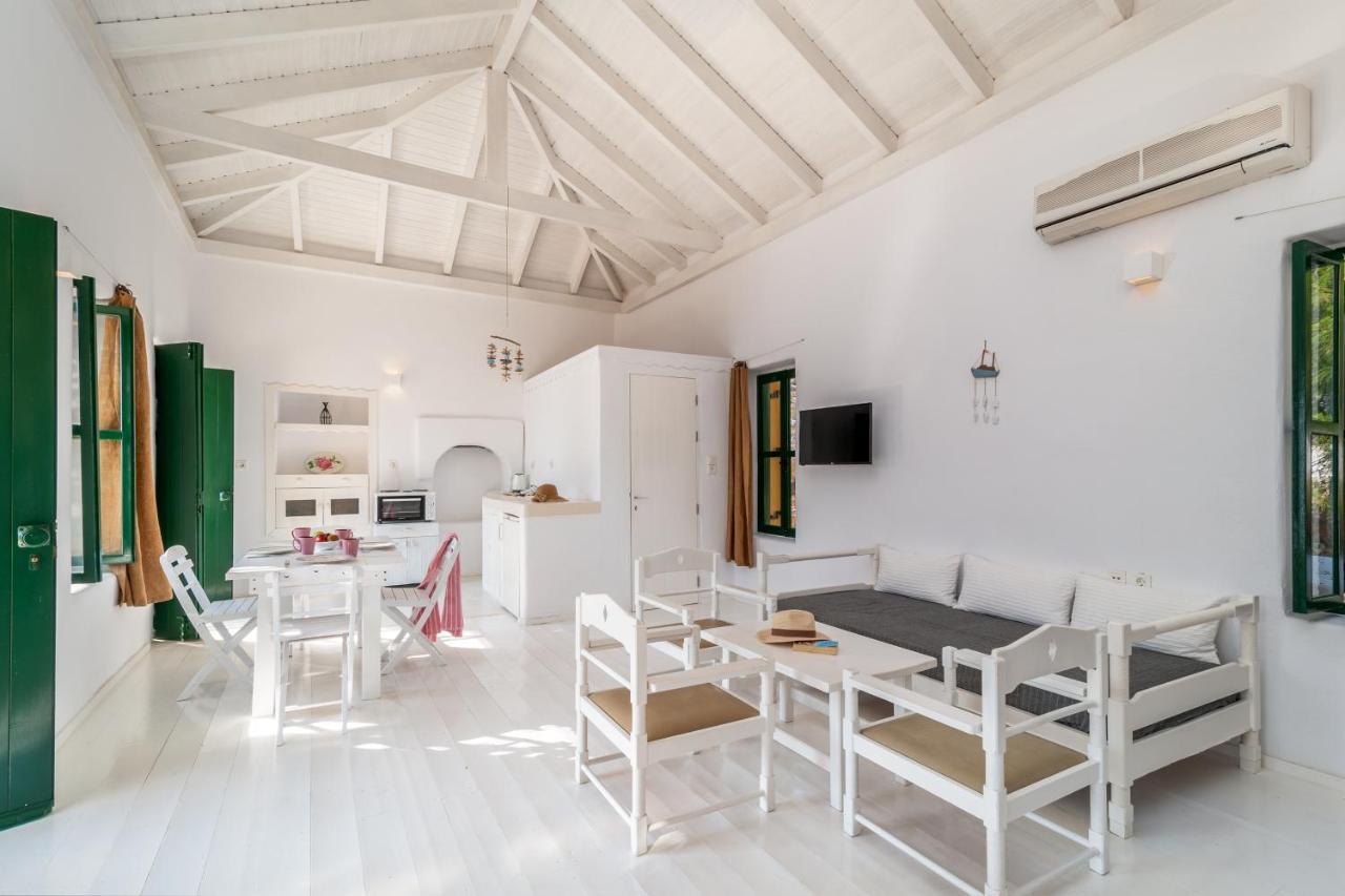 Atlantis Houses Chalki Town Exterior foto